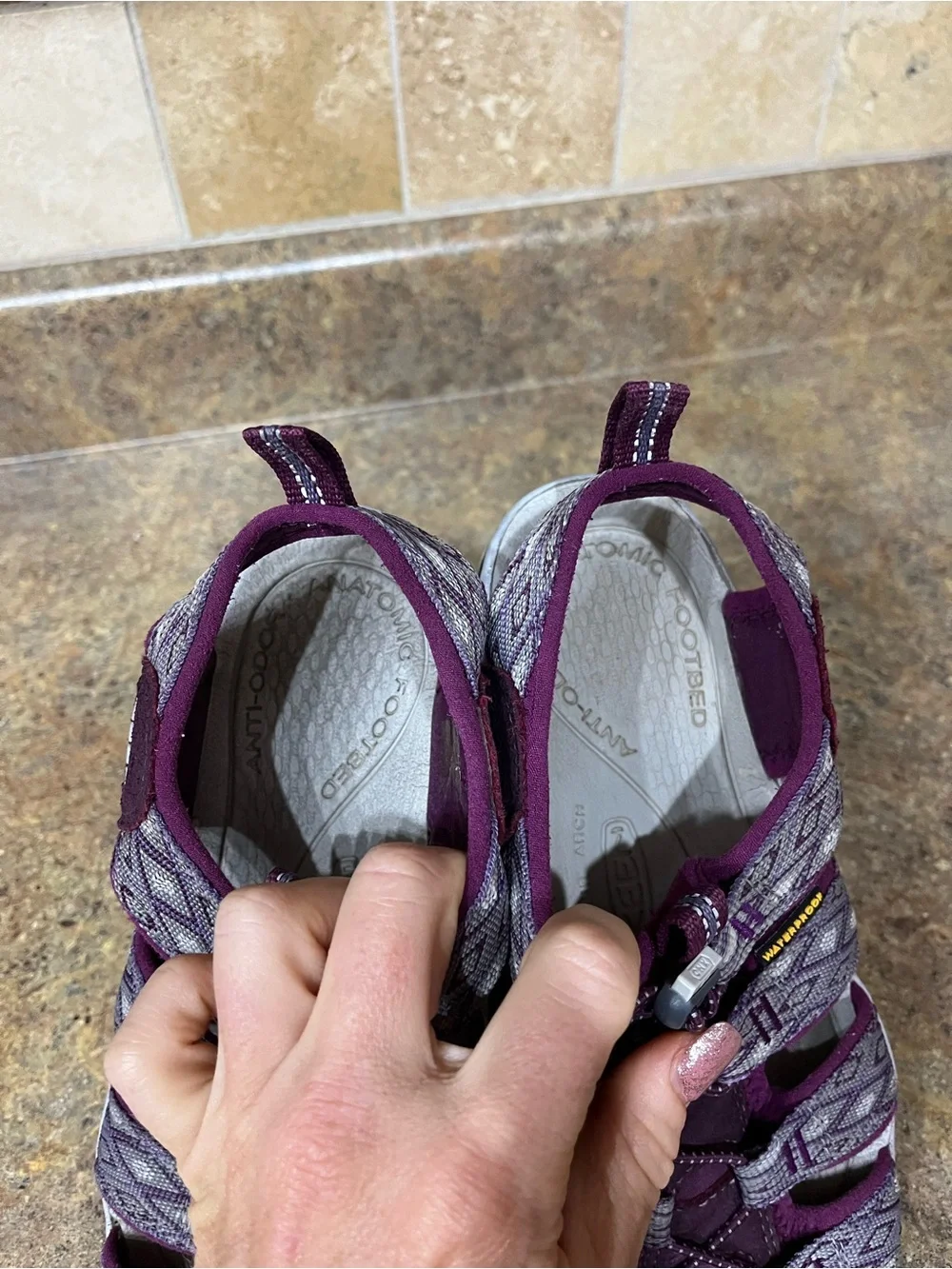 KEEN Women’s Size 8 Purple Newport H2 Water Hiking Sport Sandals Vacation
